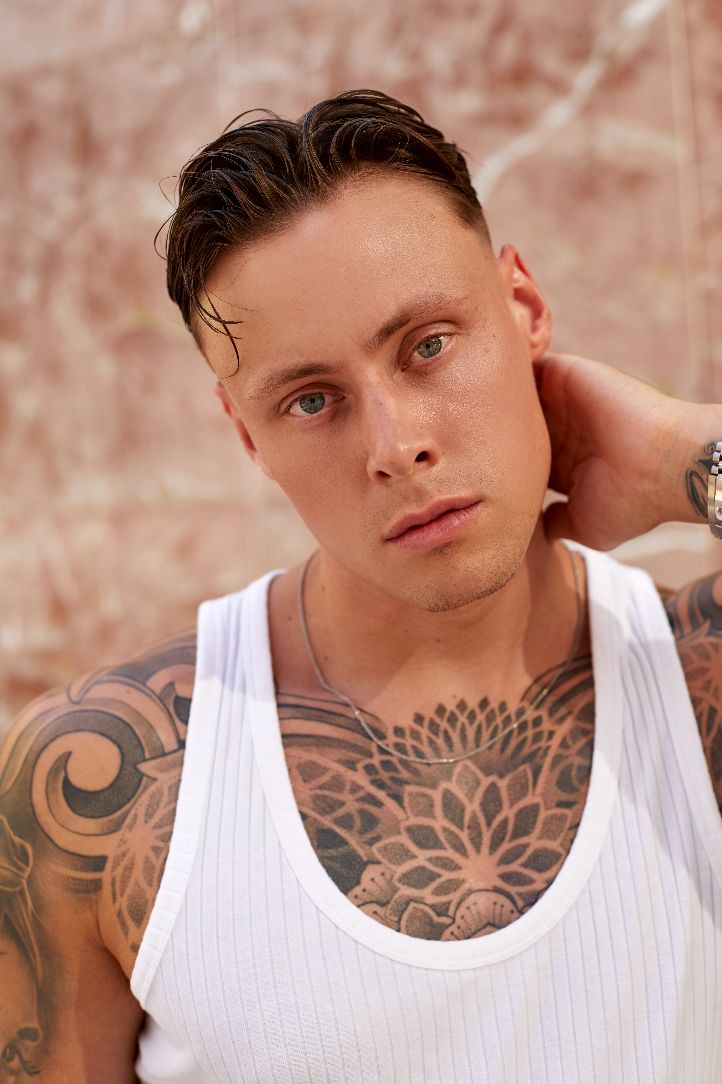 Gus - Atlantis Modelling Agency