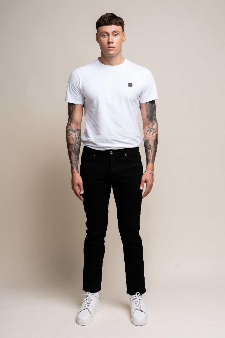 Gus - Atlantis Modelling Agency